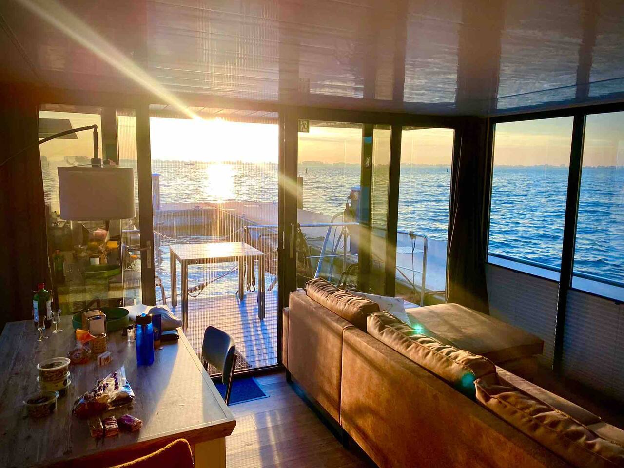 La Mare Houseboat Apartboat XL