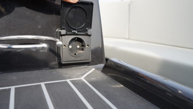 Seafury Hawker 725 jonge occasion