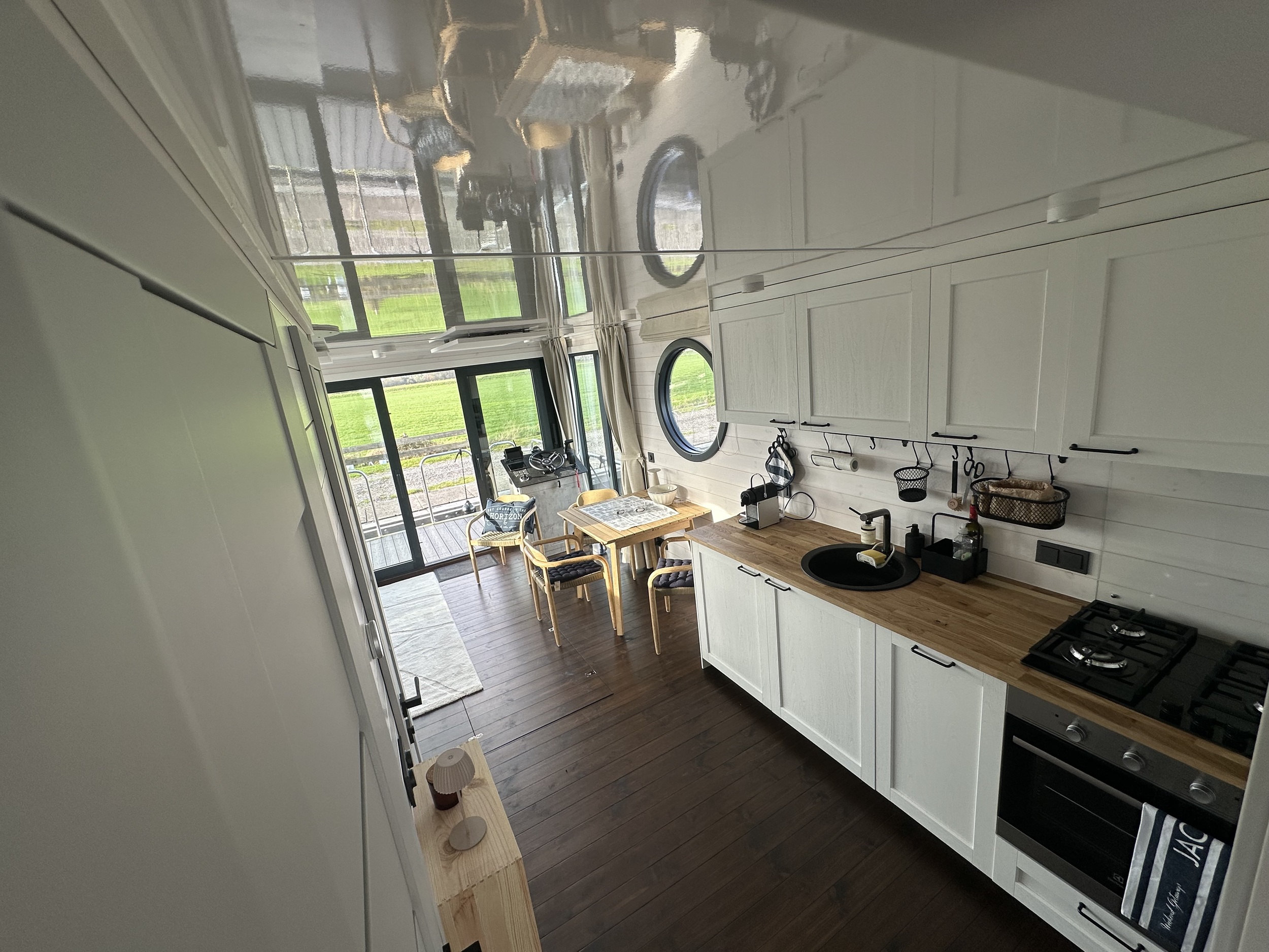 Nordic Season Houseboat NS 40 Eco 36m2