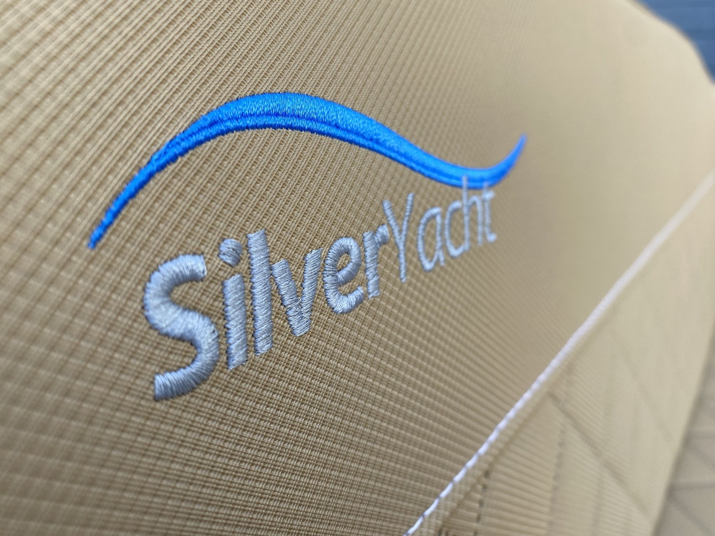 Silver Yacht Silver 525