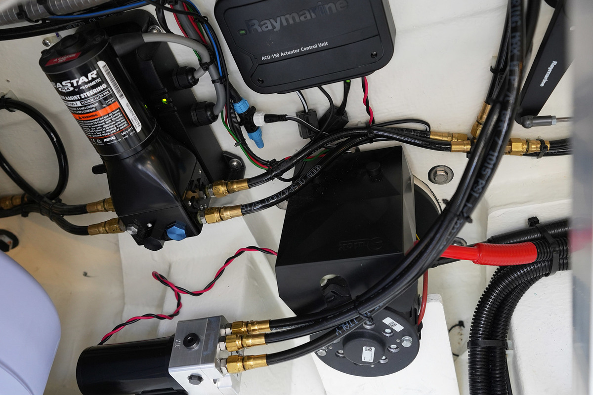 Marex 330 Scandinavia (2024)