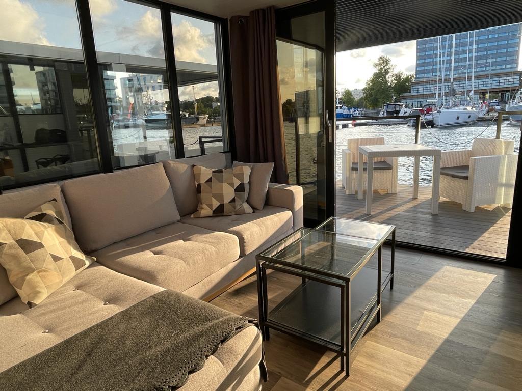 La Mare Houseboat Modern 12 ProLine