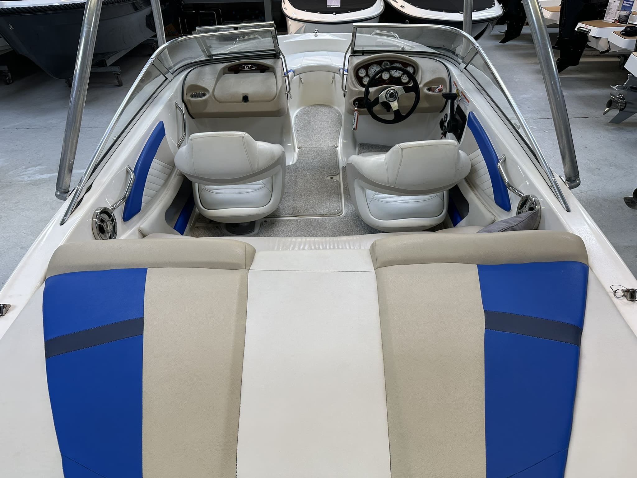 Glastron 185 GT Bowrider