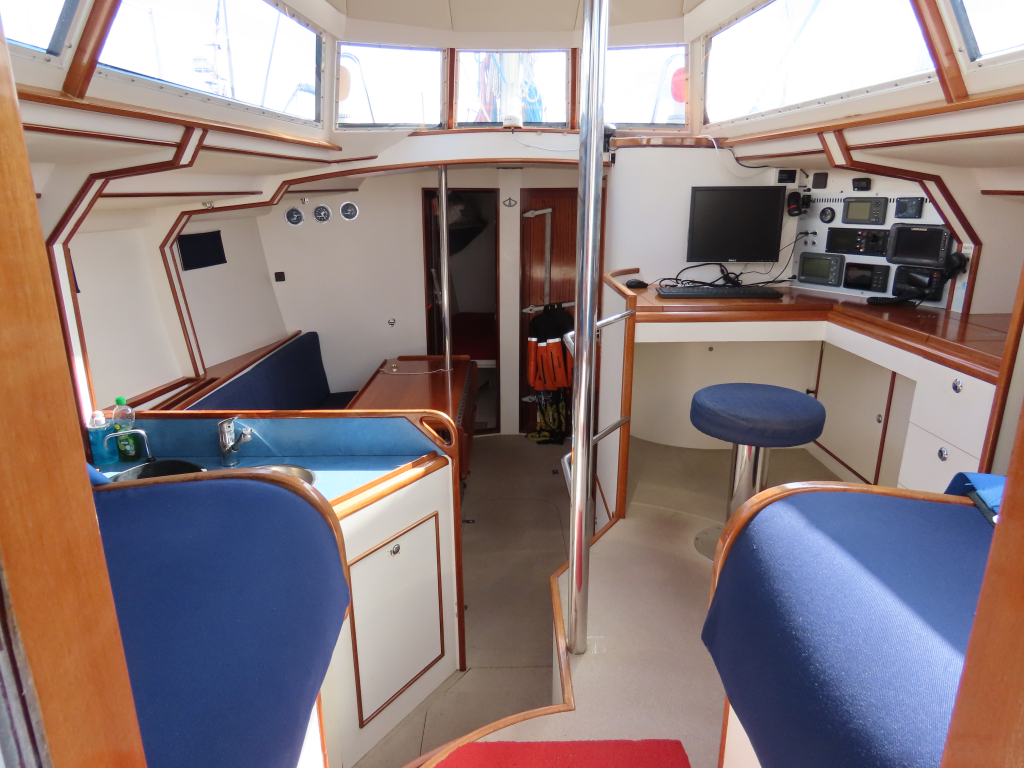 One-off 50’ aluminium Expedition Cruiser