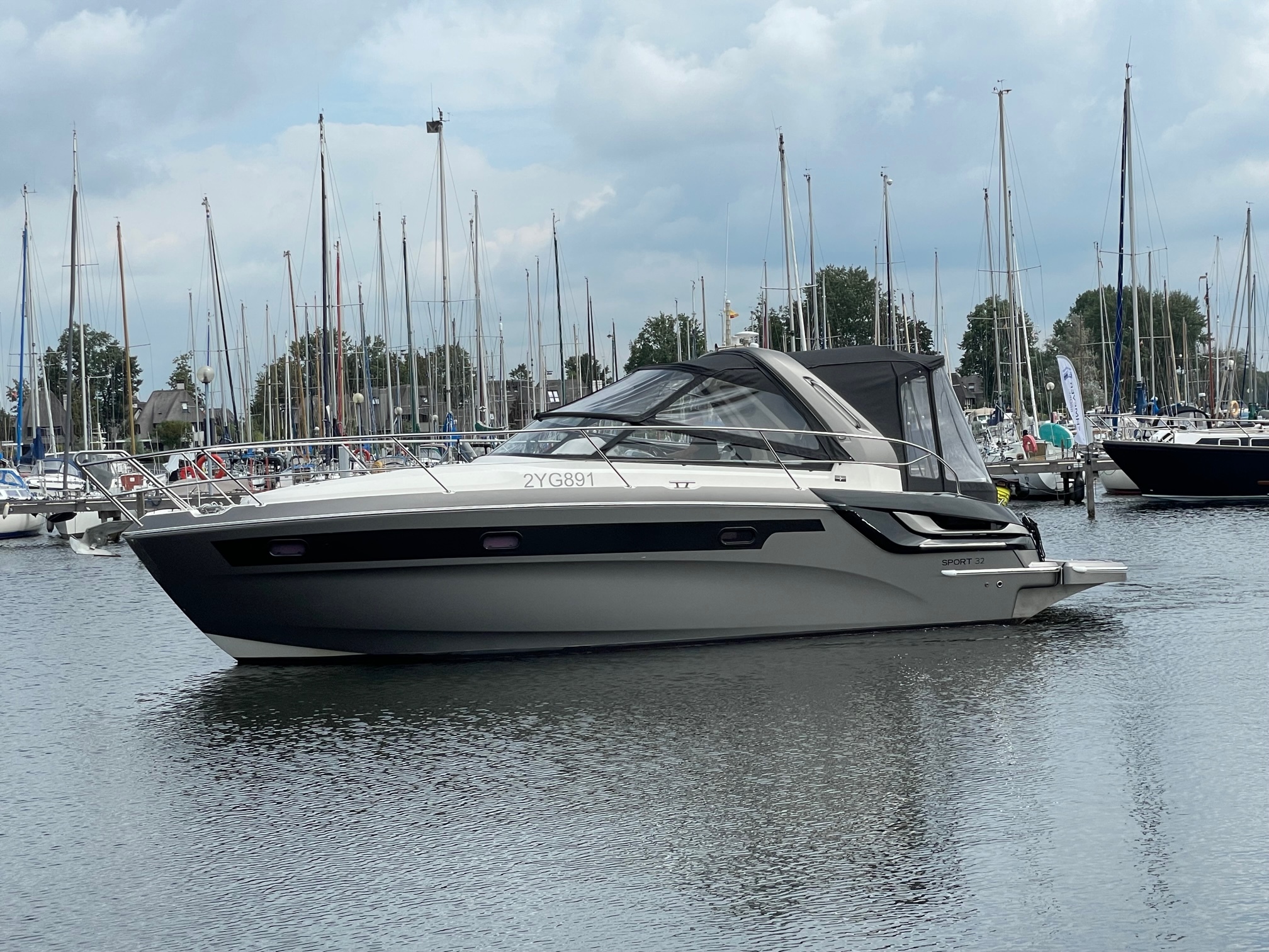 Bavaria Sport 32