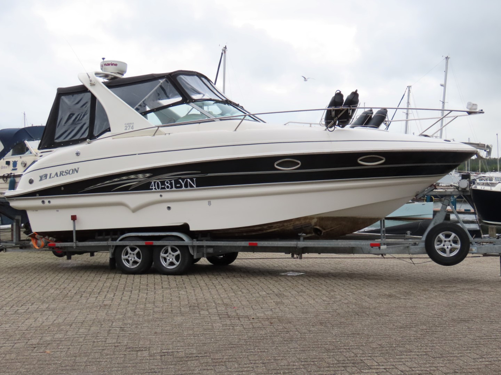 Larson Cabrio 274