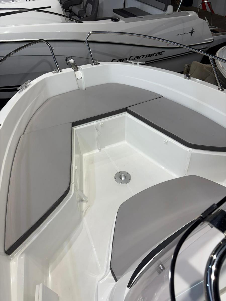 Jeanneau Cap Camarat 5.5 CC