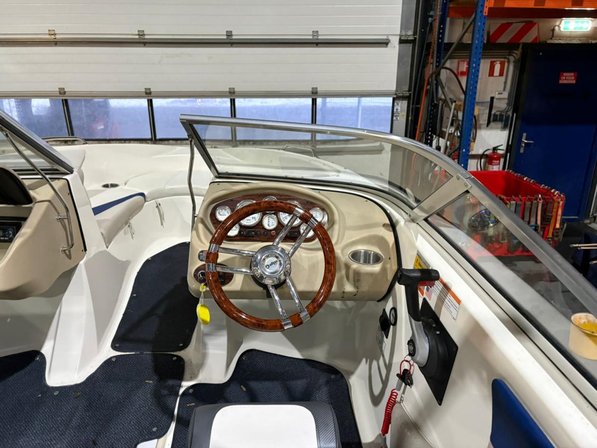 Glastron 205 GT Bowrider