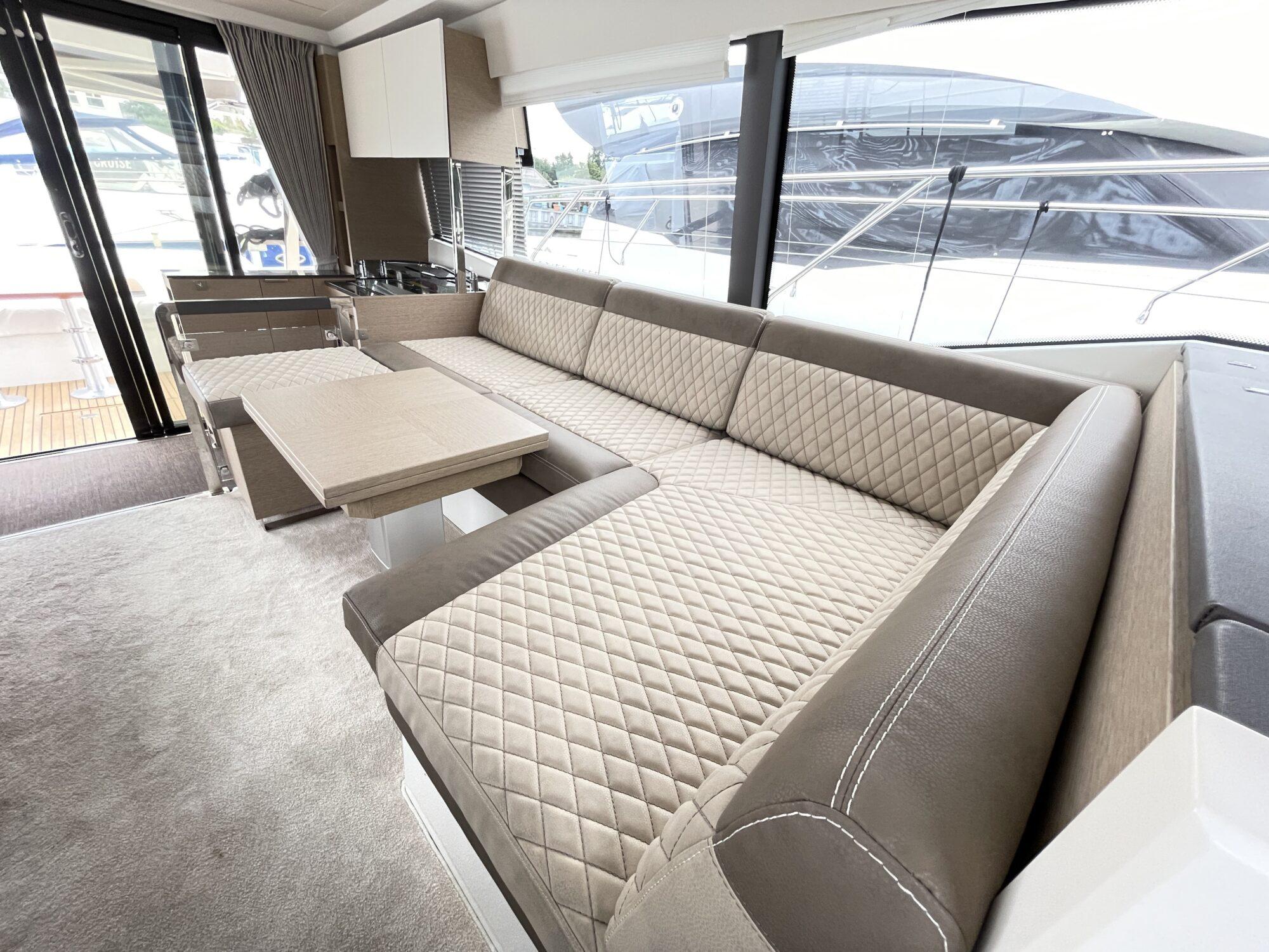 Jeanneau Jeanneau Prestige 420 Flybridge