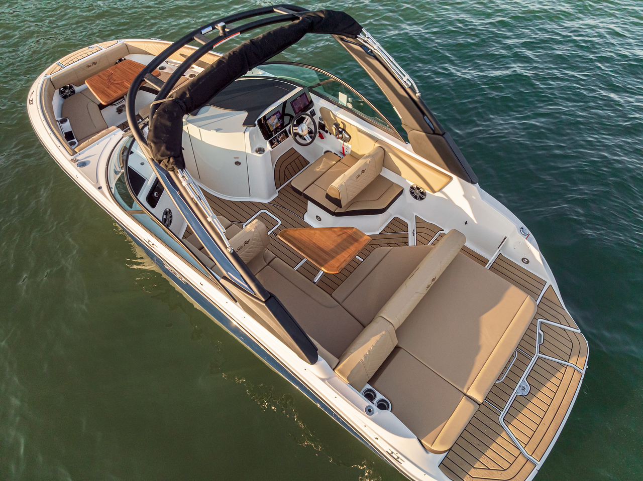 Sea Ray SDX 230 Surf