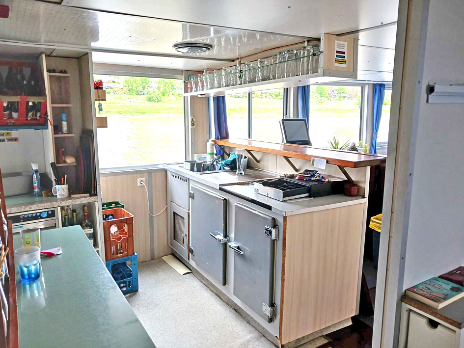 Dagpassagiersschip 221 pers, Rijn gecertificeerd