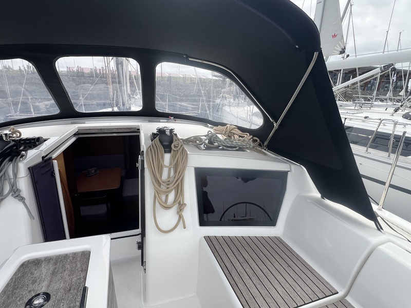 Dufour 430 GL