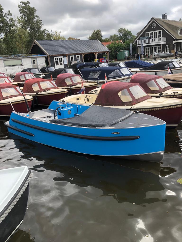 Van Vossen 595 e tender DEMO 