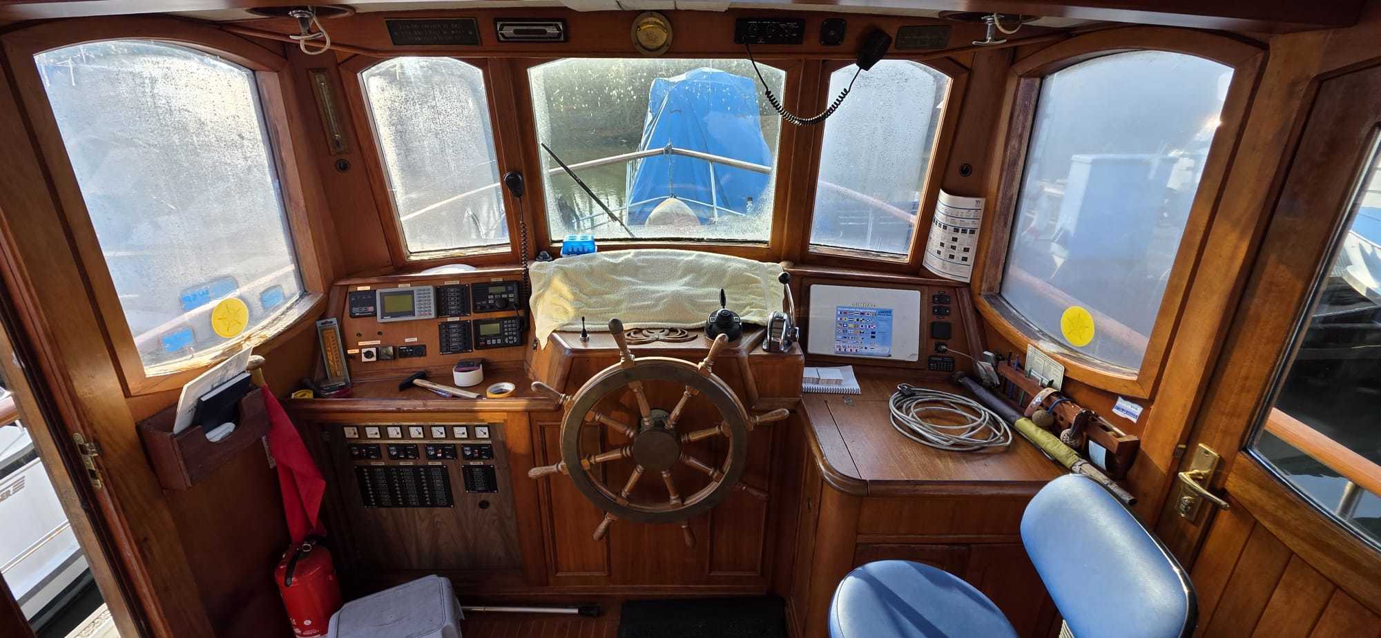 Classic Motor Yacht 14.85