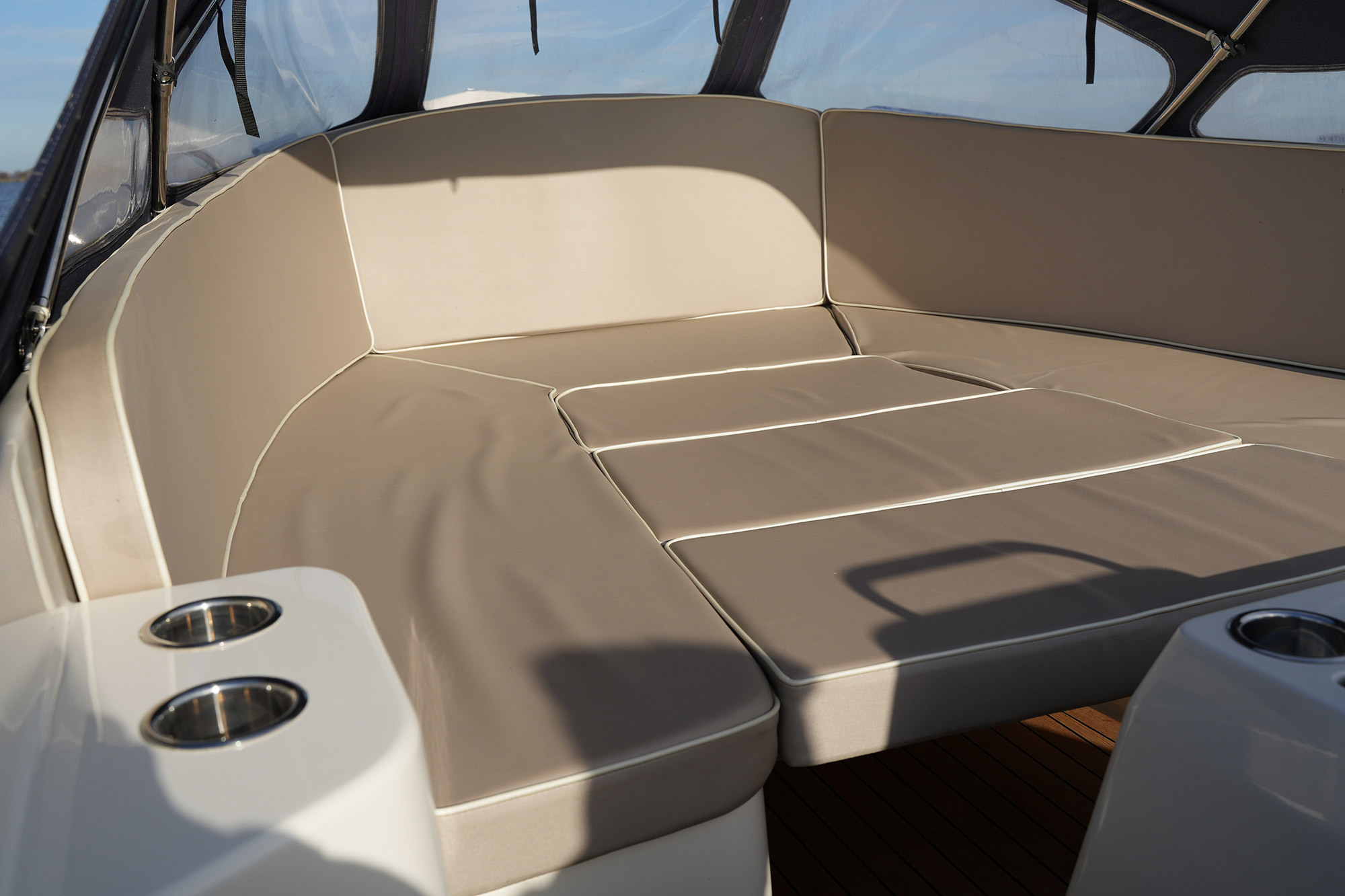 Interboat Intender 640