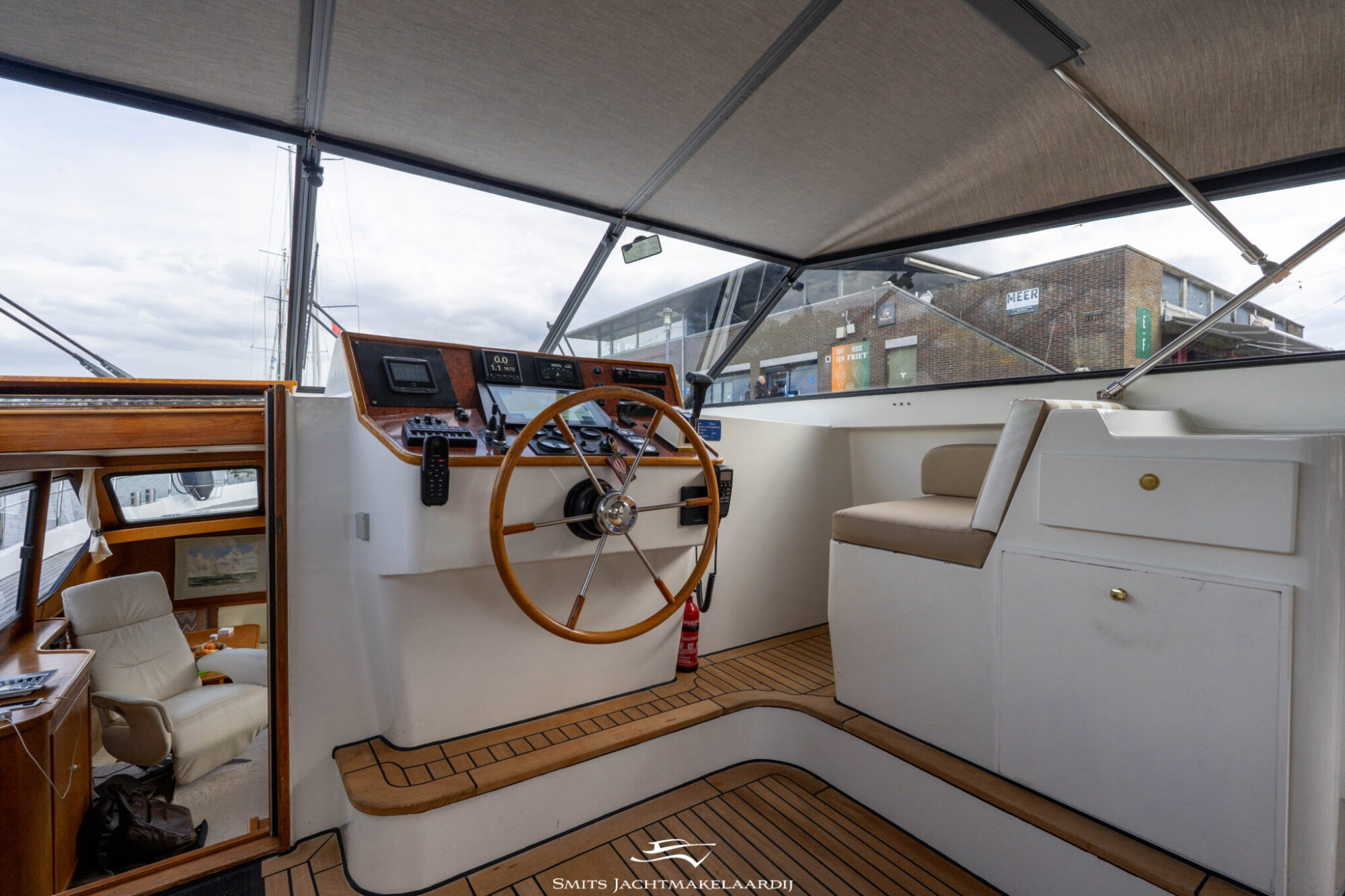 Van den Hoven Allure 155 Cabrio