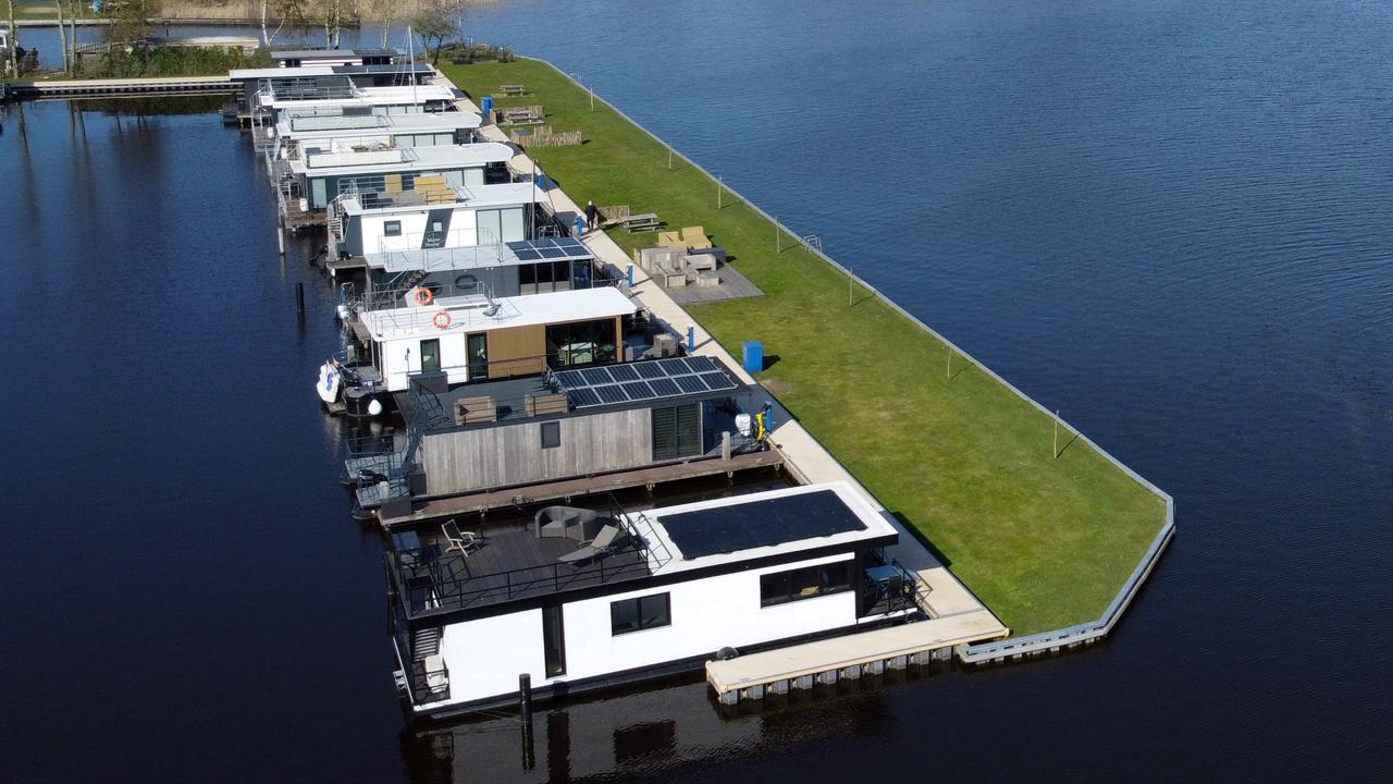 TMBoats 49 Eco Houseboat - Met Ligplaats TMBoats 49 Eco Houseboat - Met Ligplaats