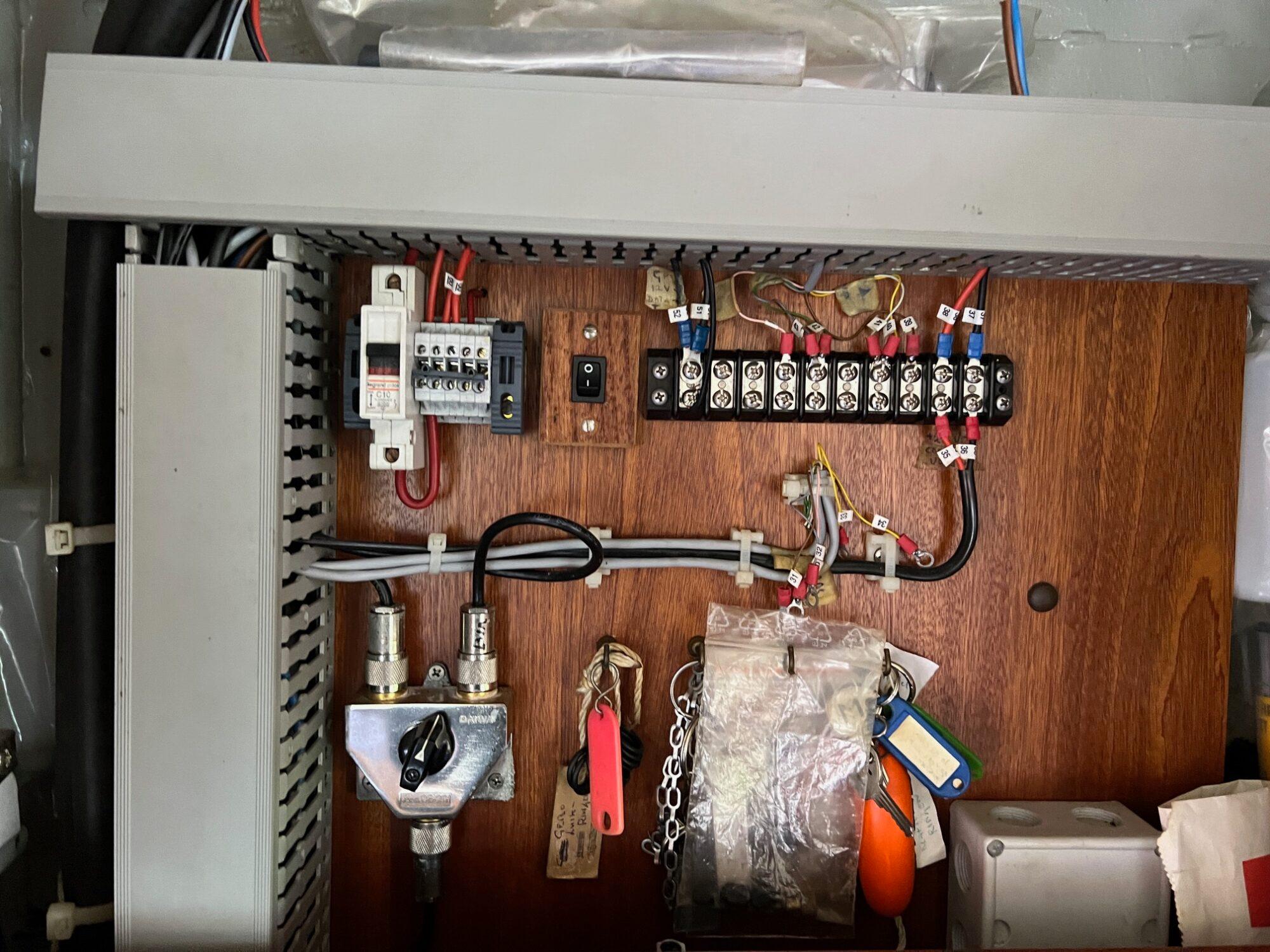 Vripack Vripack Spiegelkotter 12.00 AK Cabrio