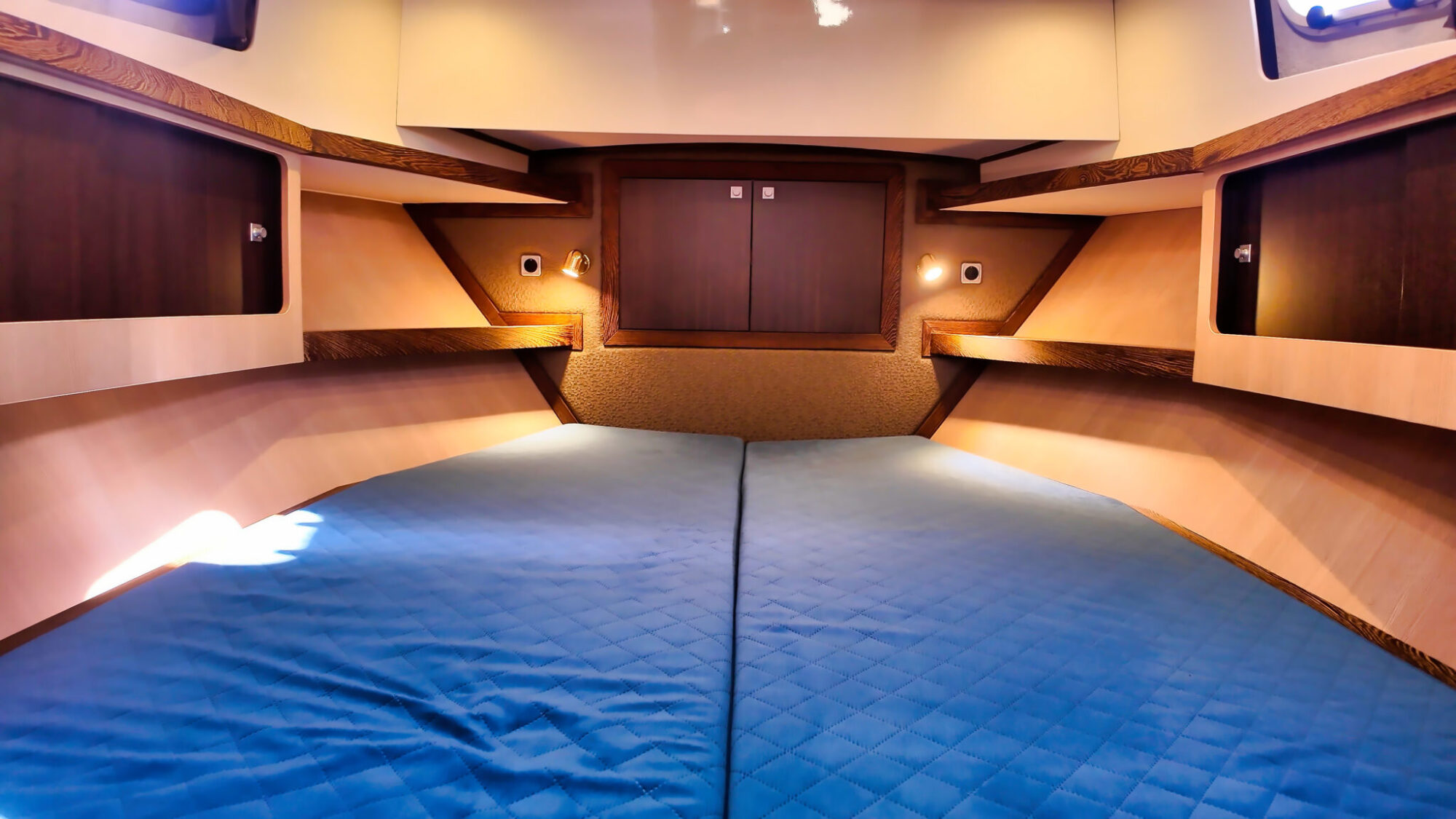 Aventura 43 AK Cabrio