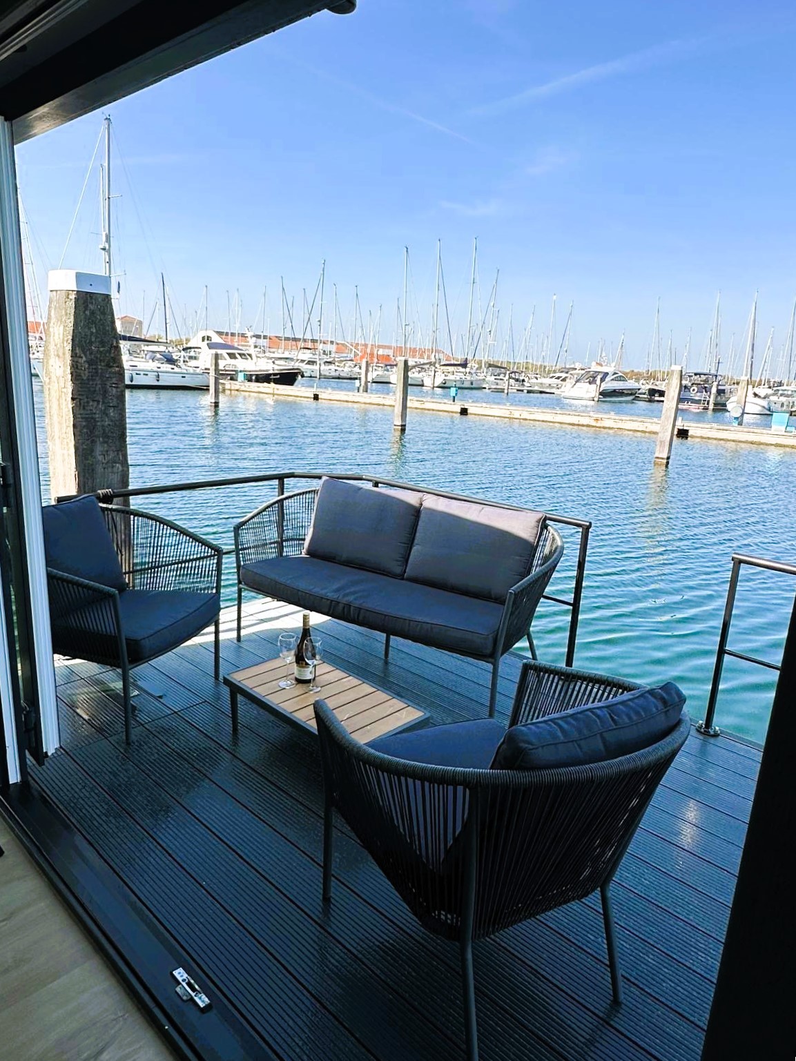 Havenlodge Castalia Houseboat Met Ligplaats