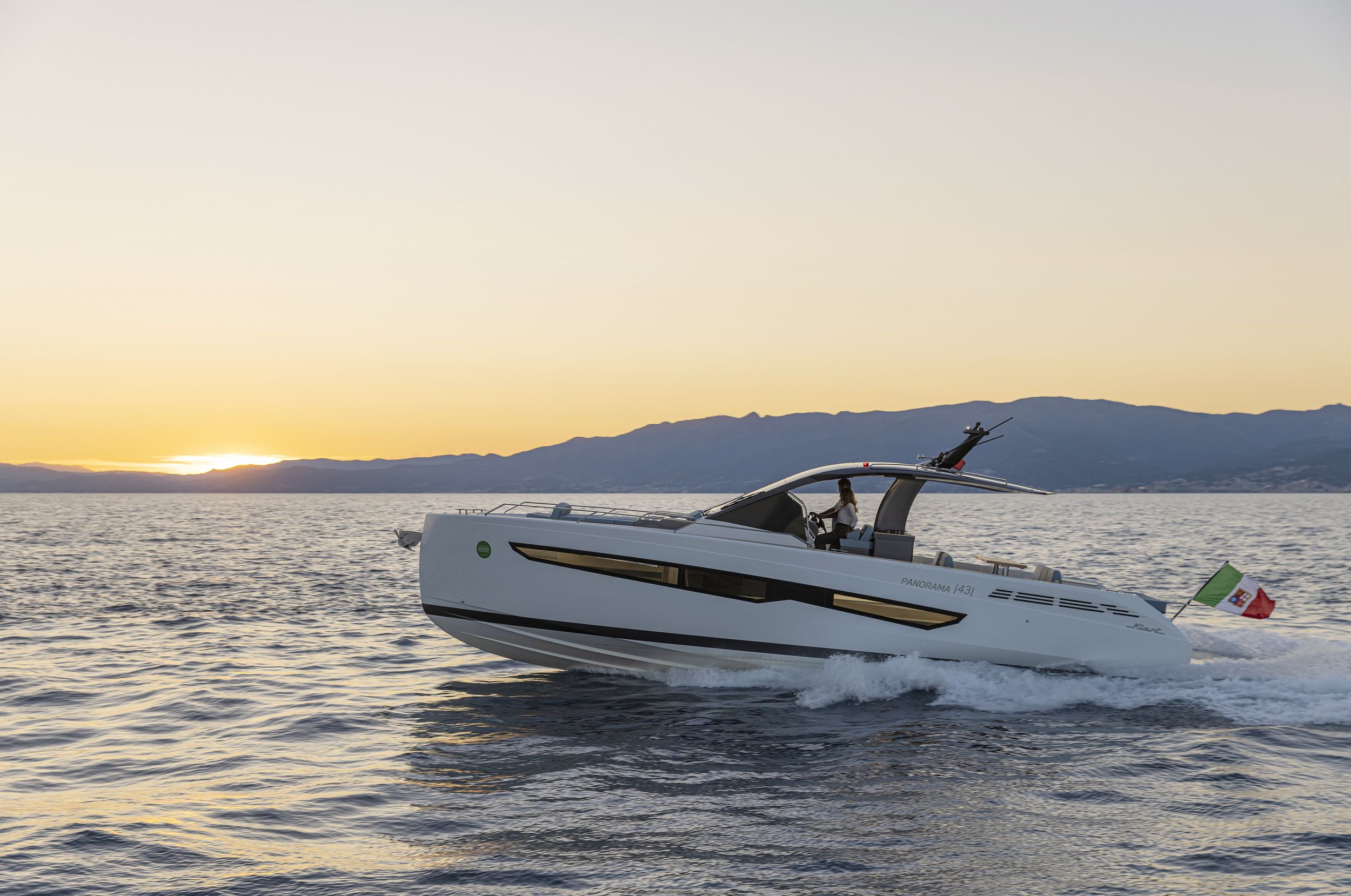 FIART Seawalker 43 Panorama