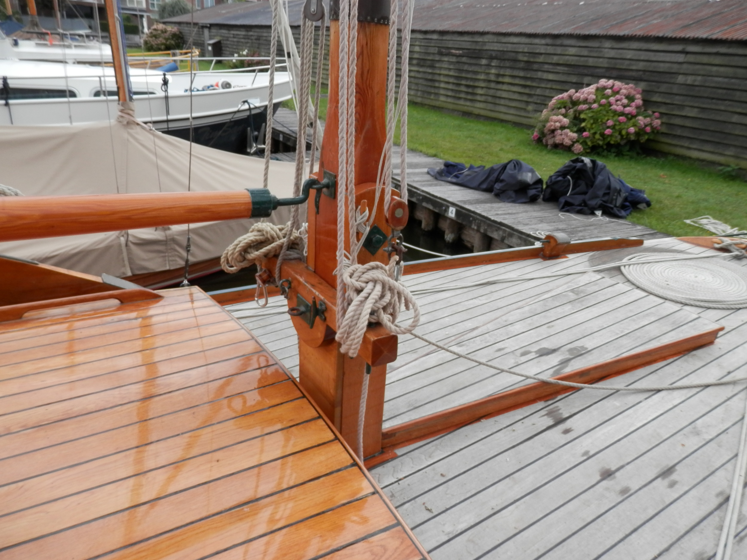 Van Der Meulen Kajuitzeilschouw 800