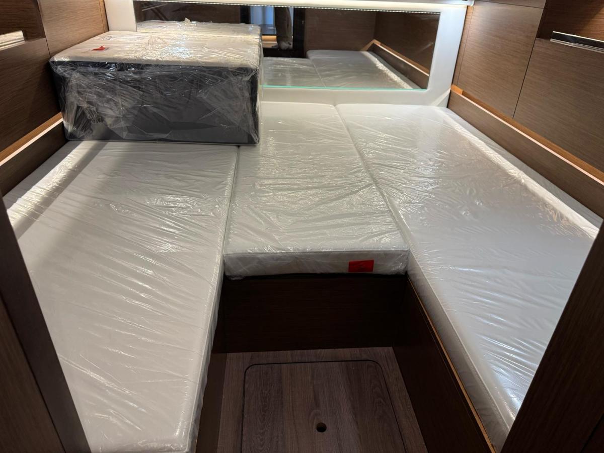 Jeanneau Cap Camarat 10.5 WA S2 op voorraad