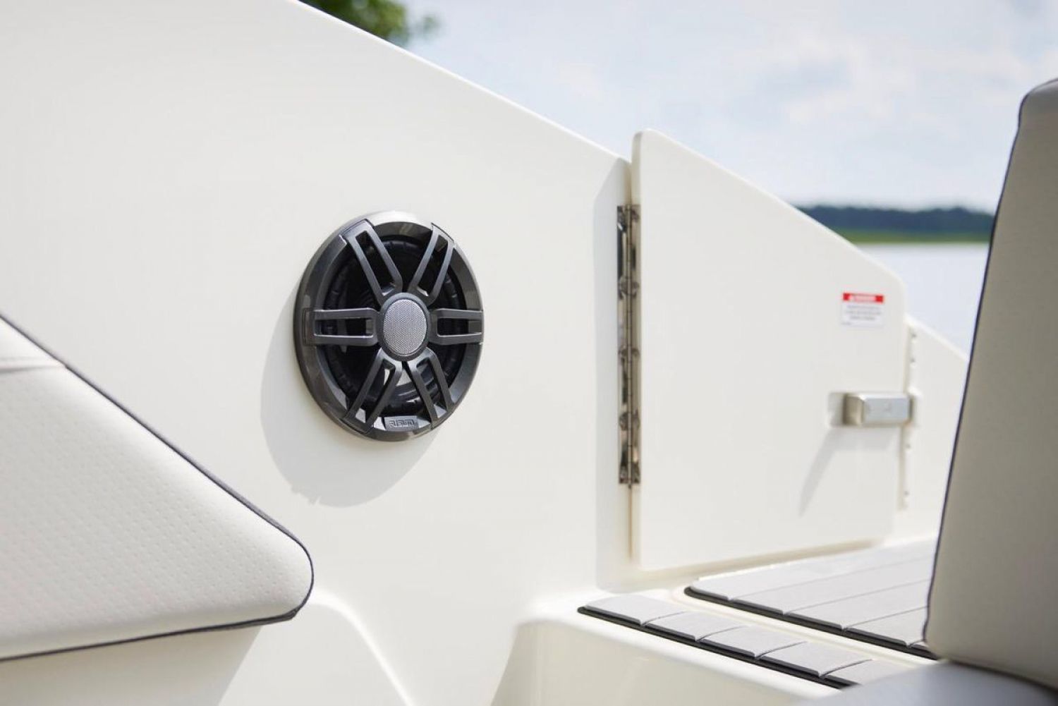 Sea Ray SPX 190 Nieuw Model (Harlow Coconut Bekleding)