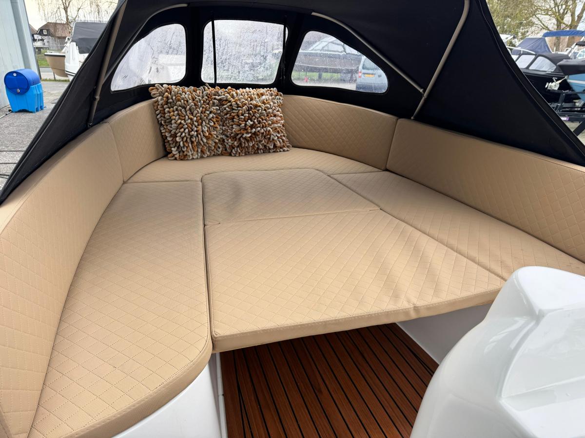 Rietdieper 565 Tender