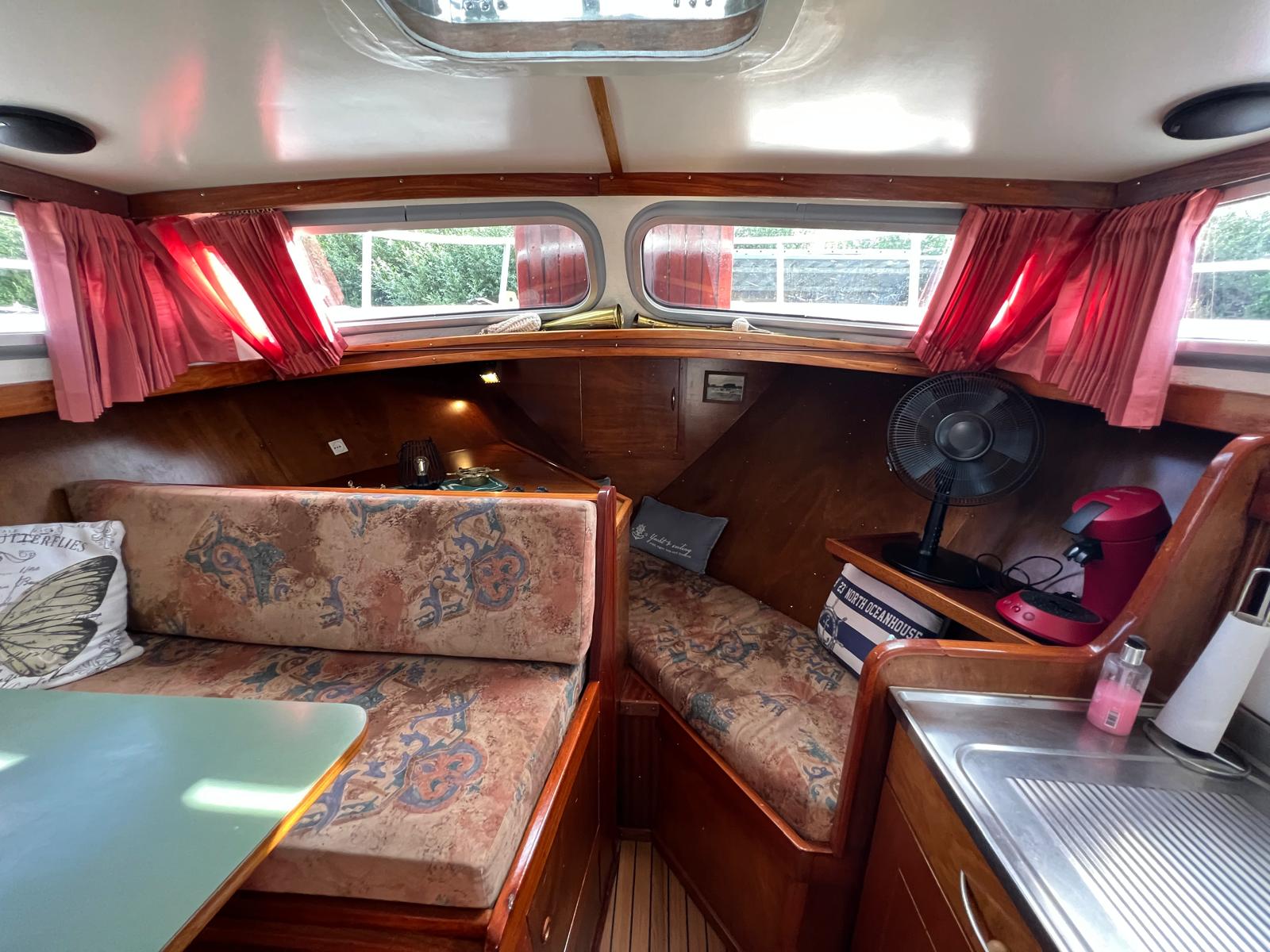 Valkkruiser 11.00 AK Cabrio