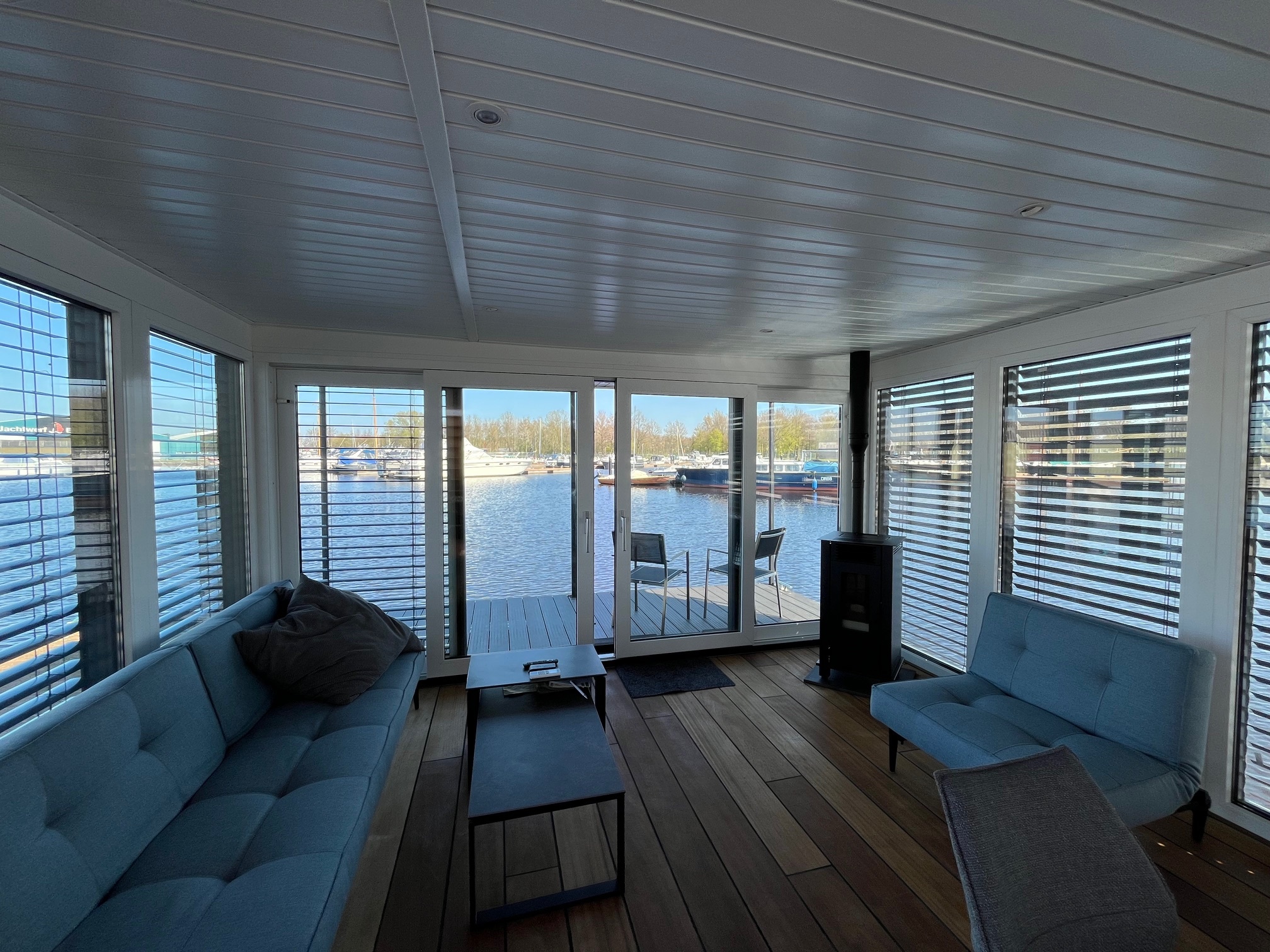 Dock 25 Houseboat 16 X 5 (met Ligplaats)