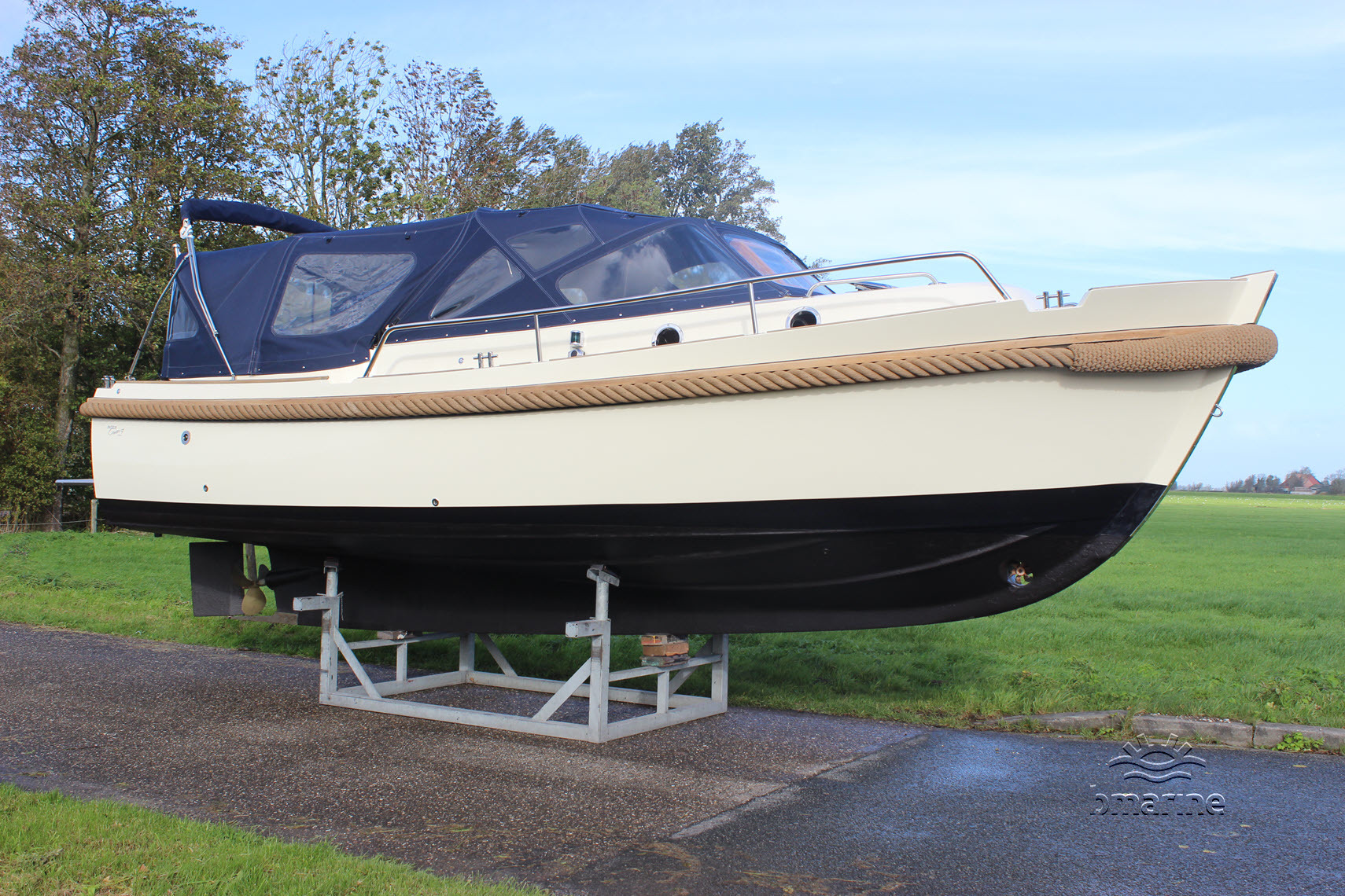 Interboat Intercruiser 27 Cabin