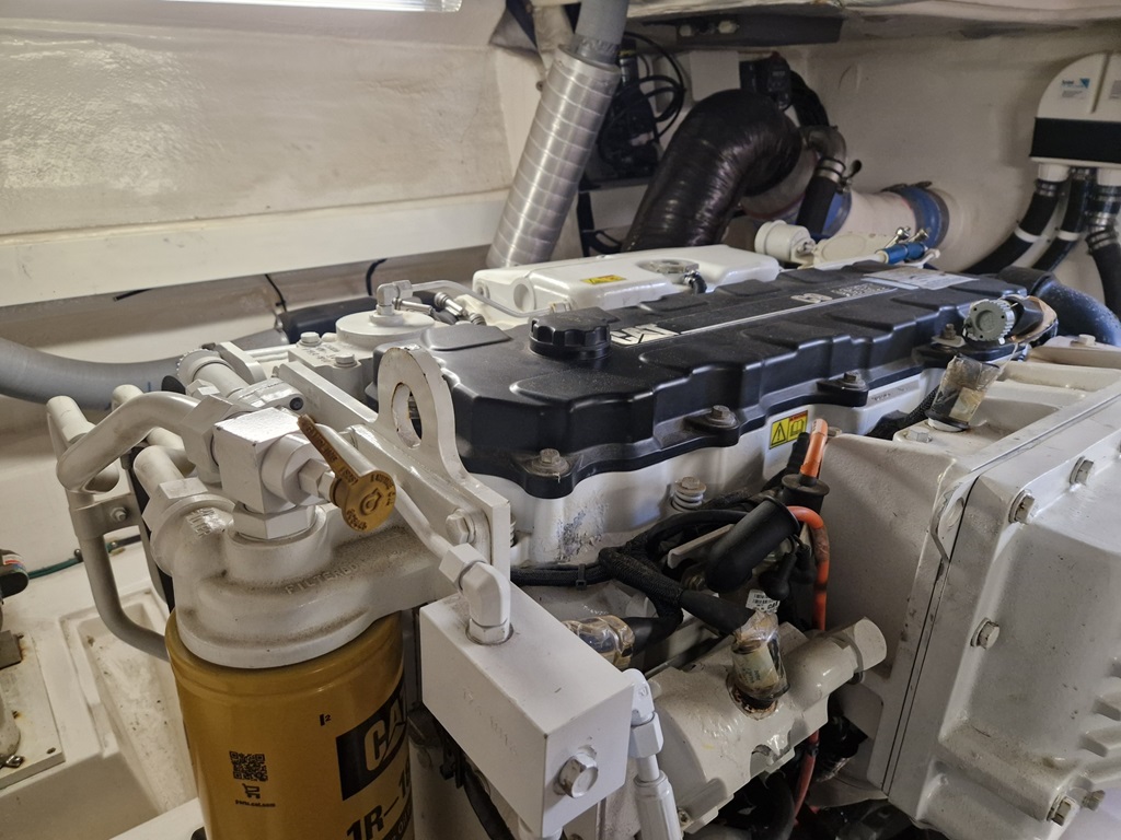 Rivièra 4700 Sport Yacht