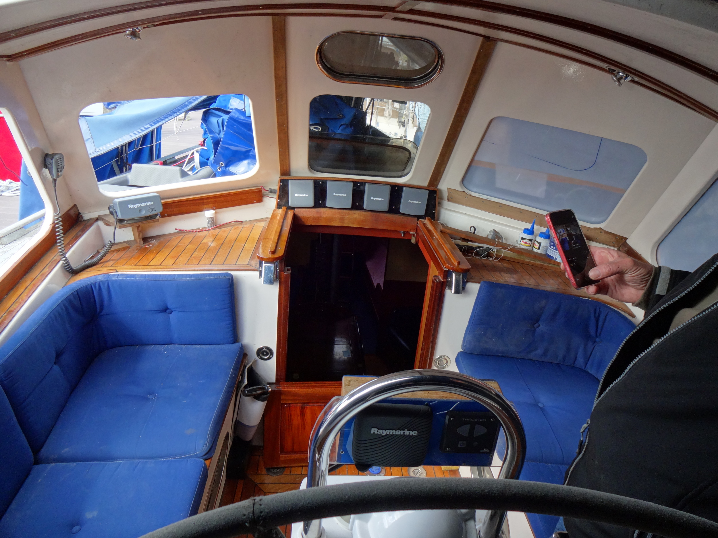 Dick Zaal 41 Centre Cockpit