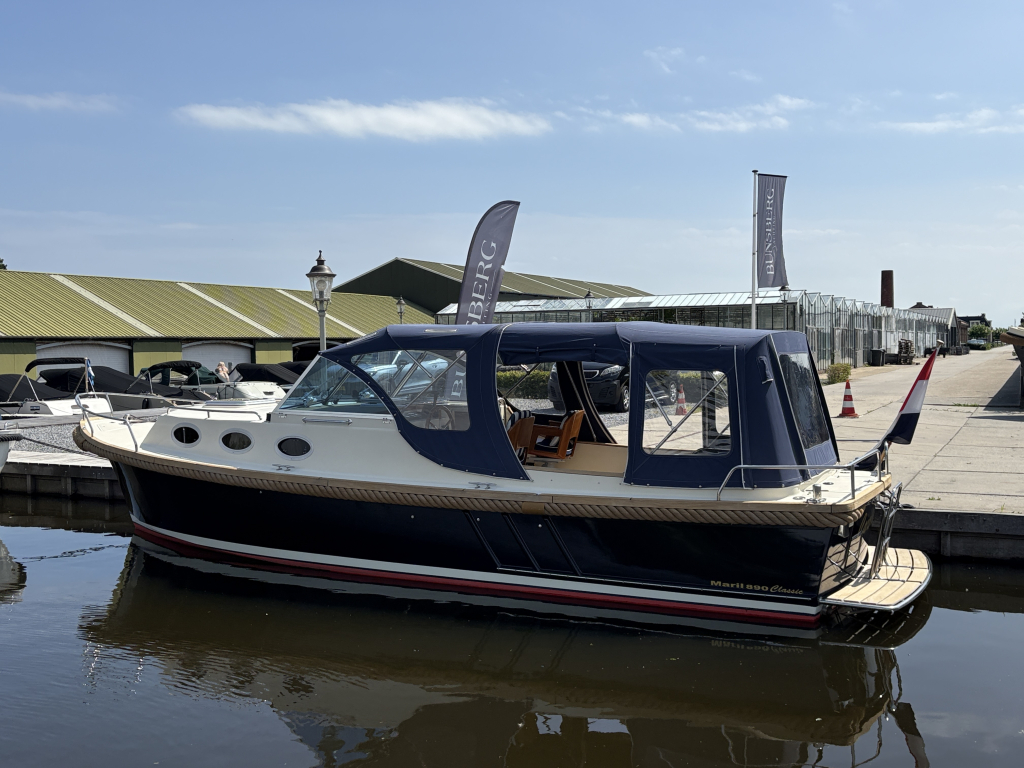 Maril 890 Classic