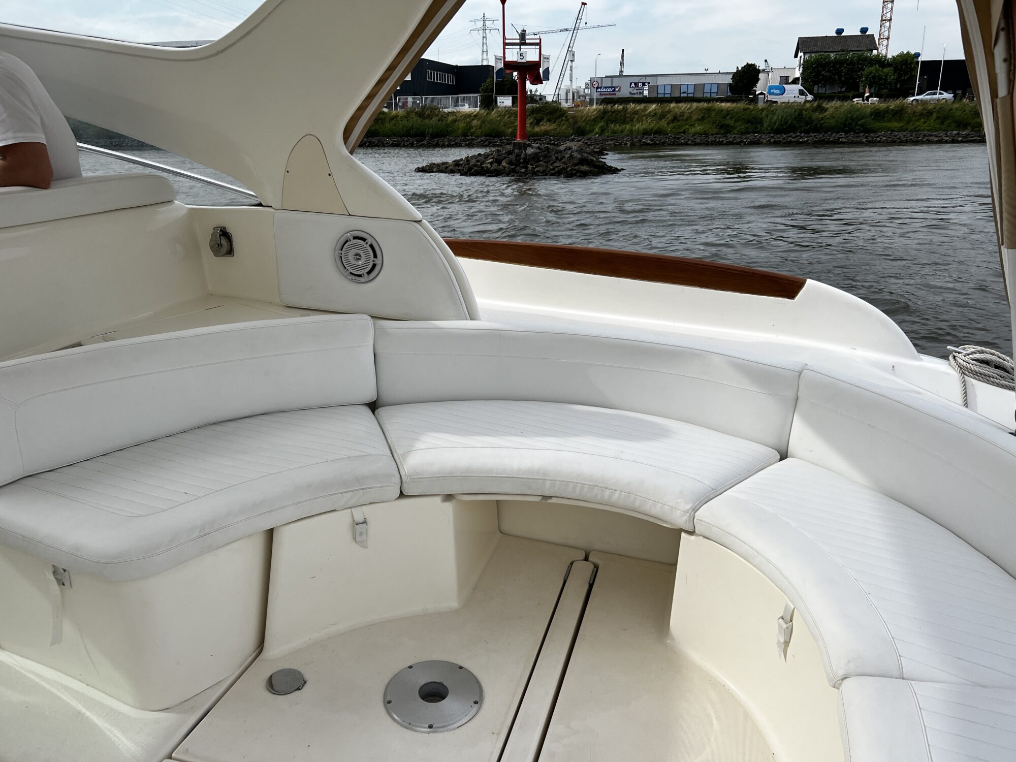 Jeanneau Prestige 34S HT