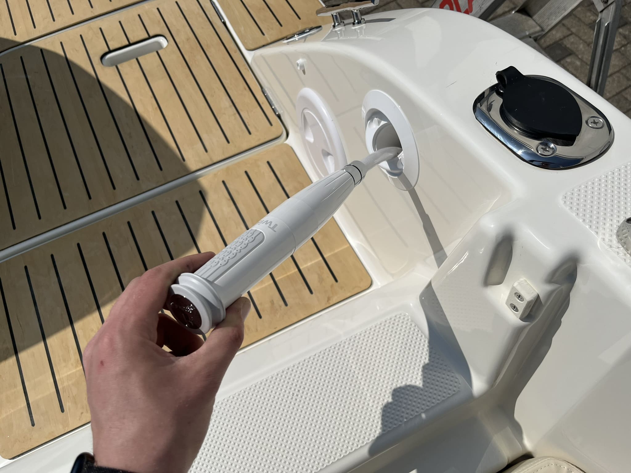 Quicksilver 705 Open