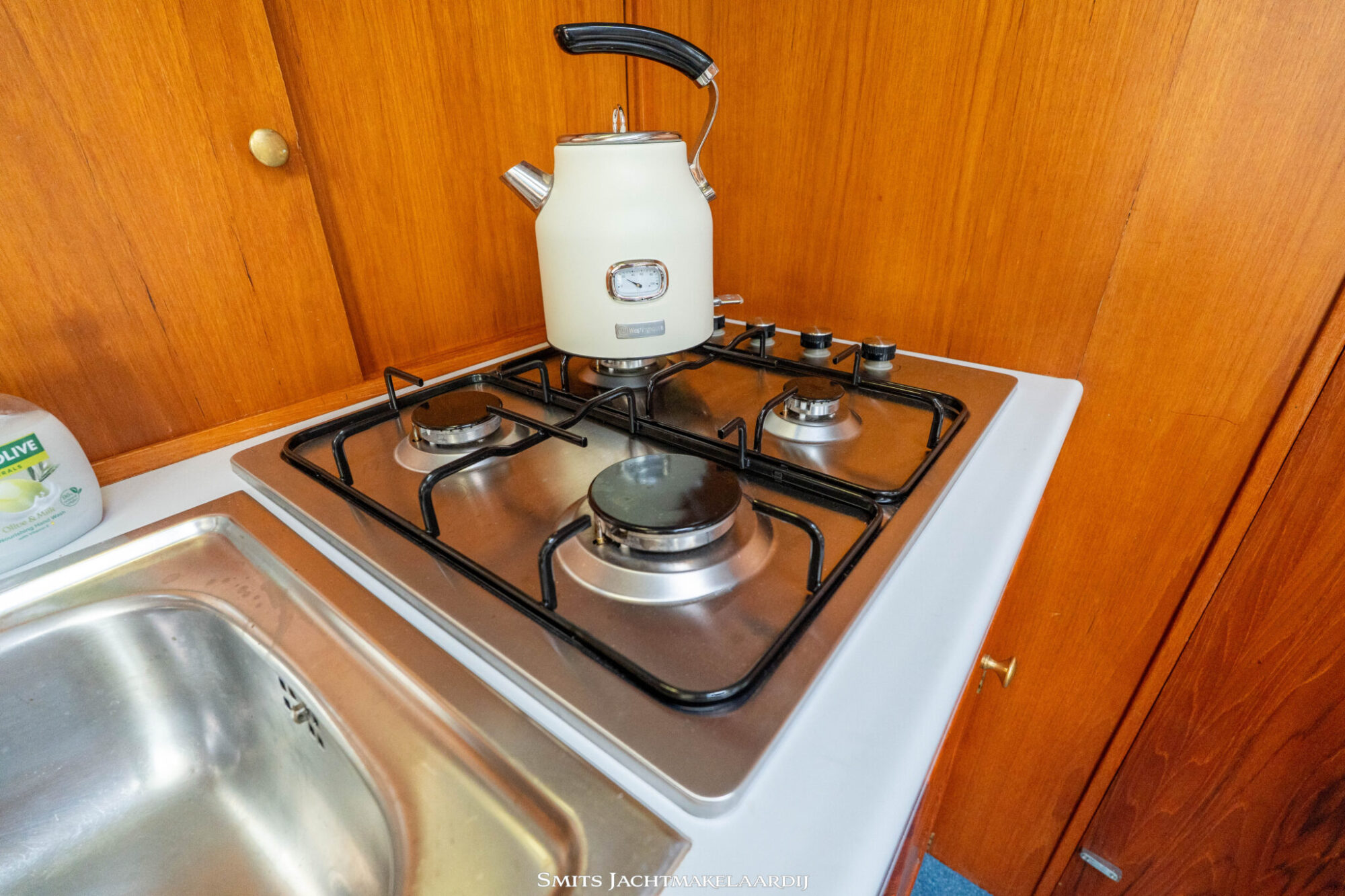 Stevens Columbus Stevens Bakdekkruiser 10.70 AK