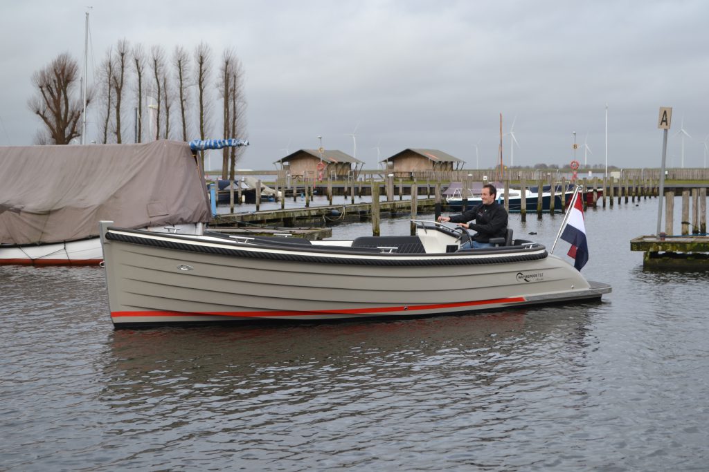 Waterspoor  717 aviator DE GROOTSTE SLOEPENSHOWROOM VAN NEDERLAND