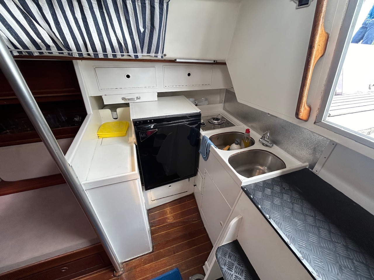 Spirit 32