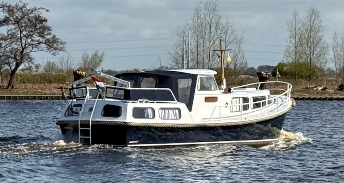 Amulet Vlet 10.00 OK AK