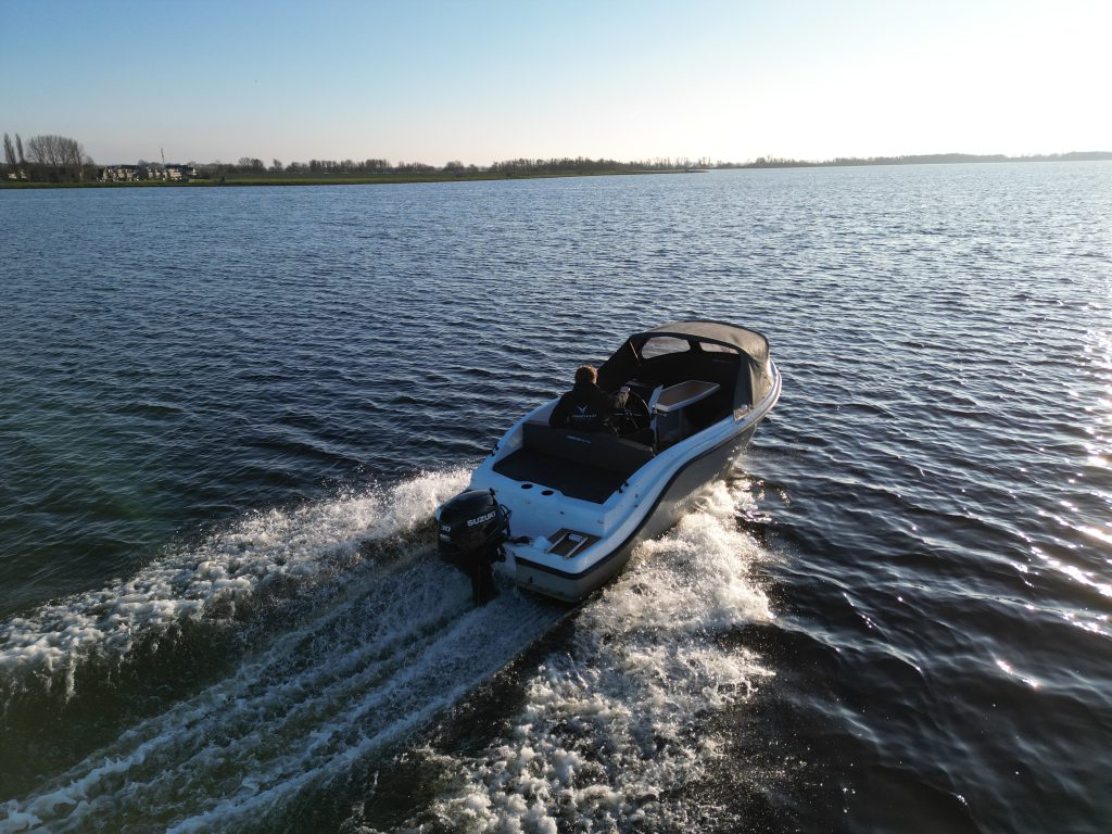 Corsiva 505 Tender Demo DE GROOTSTE SLOEPENSHOWROOM VAN NEDERLAND