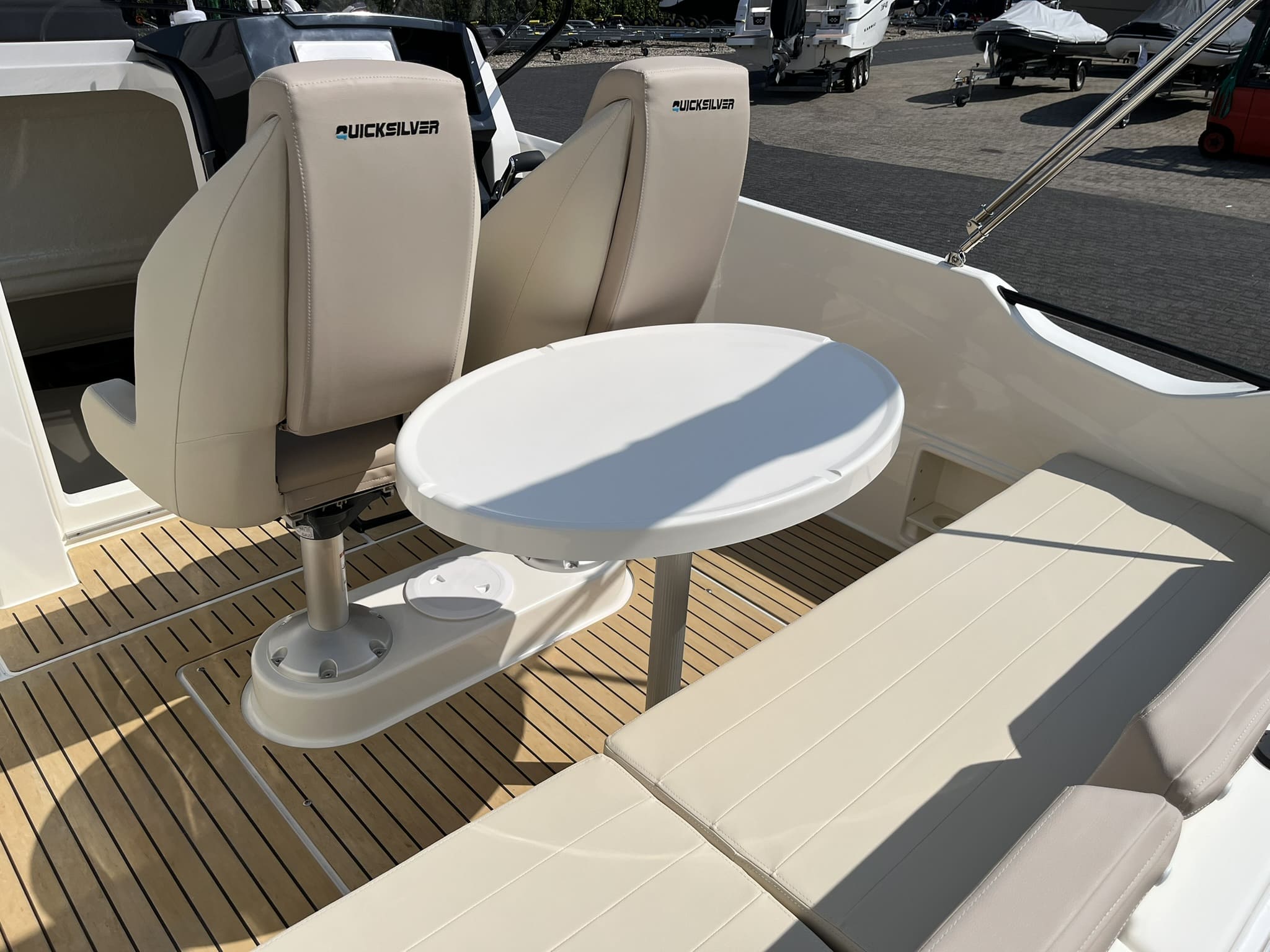Quicksilver 705 Open