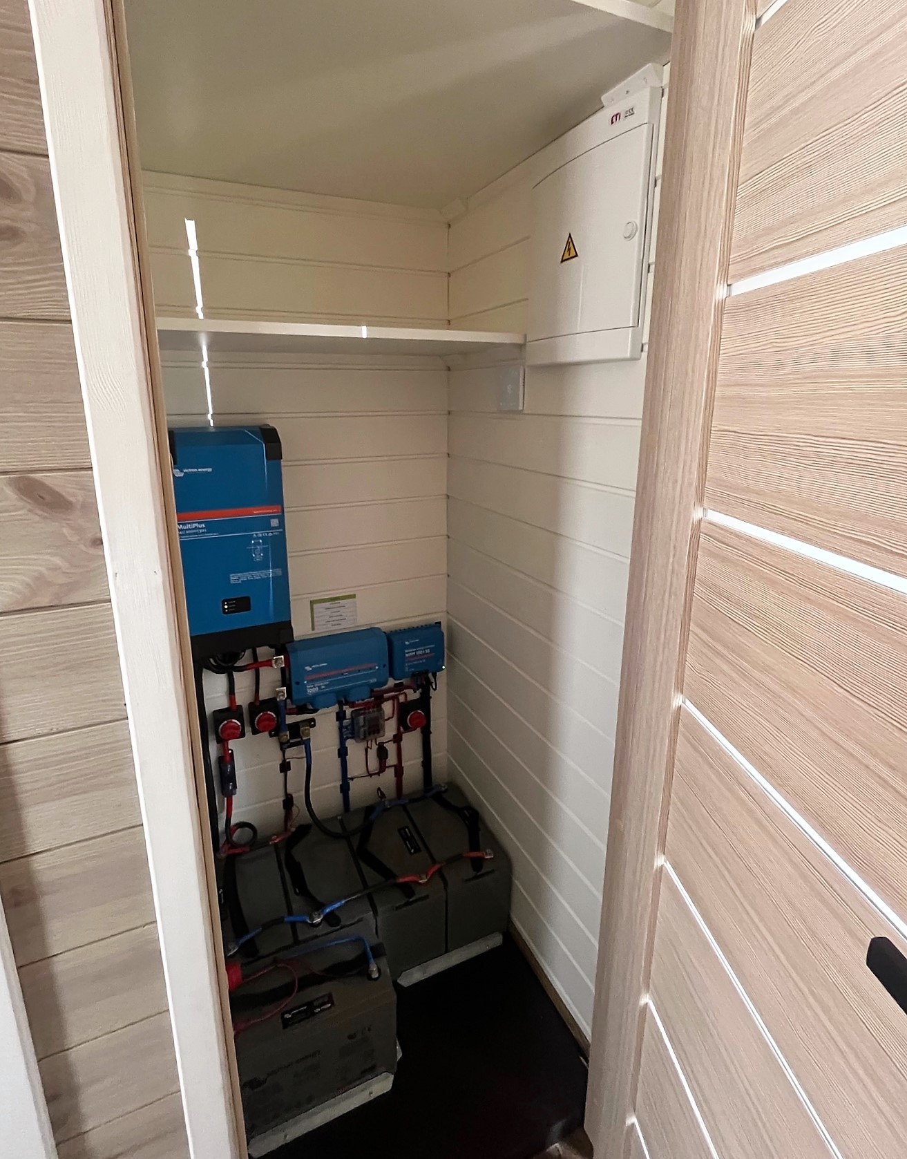 Nordic Season Houseboat NS 36 Eco 23