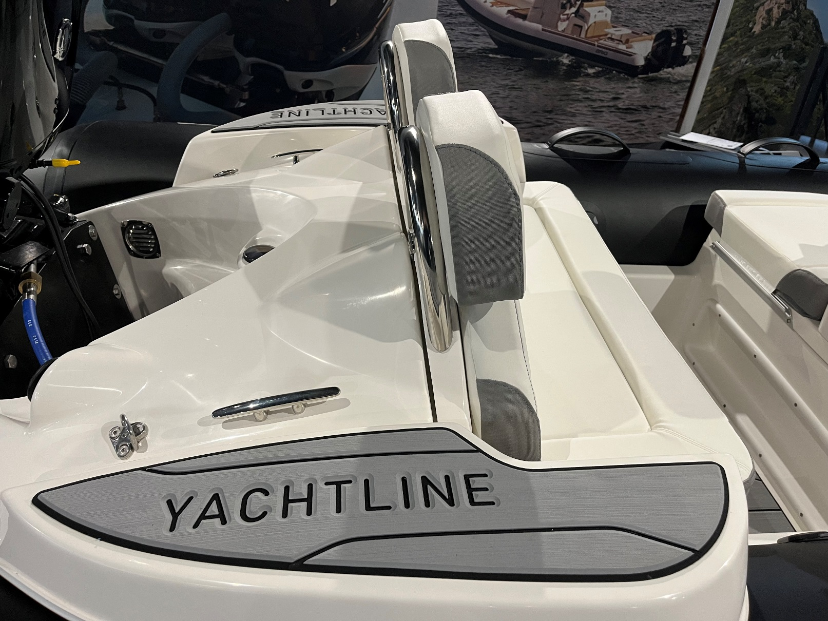 Zodiac Yachtline 400 met Mercury 40 pk!