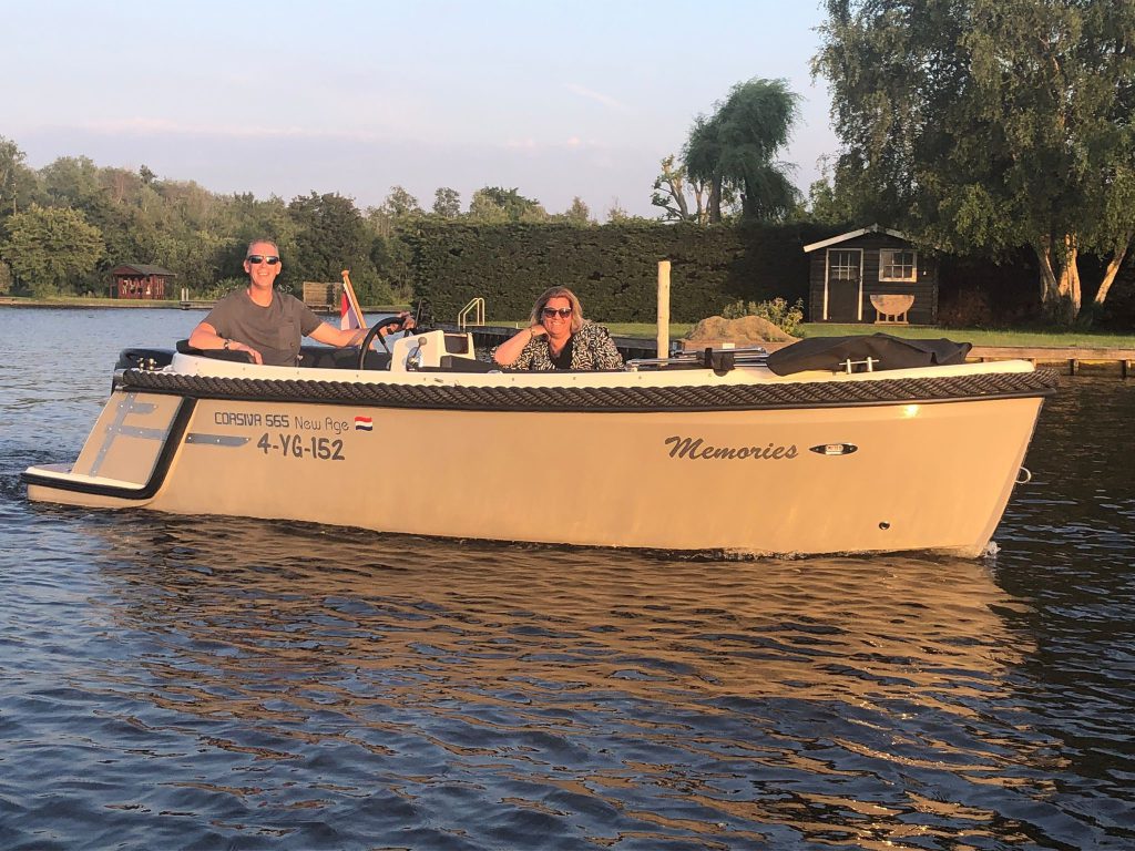 Corsiva 565 tender DE GROOTSTE SLOEPENSHOWROOM VAN NEDERLAND hoofdfoto: 1