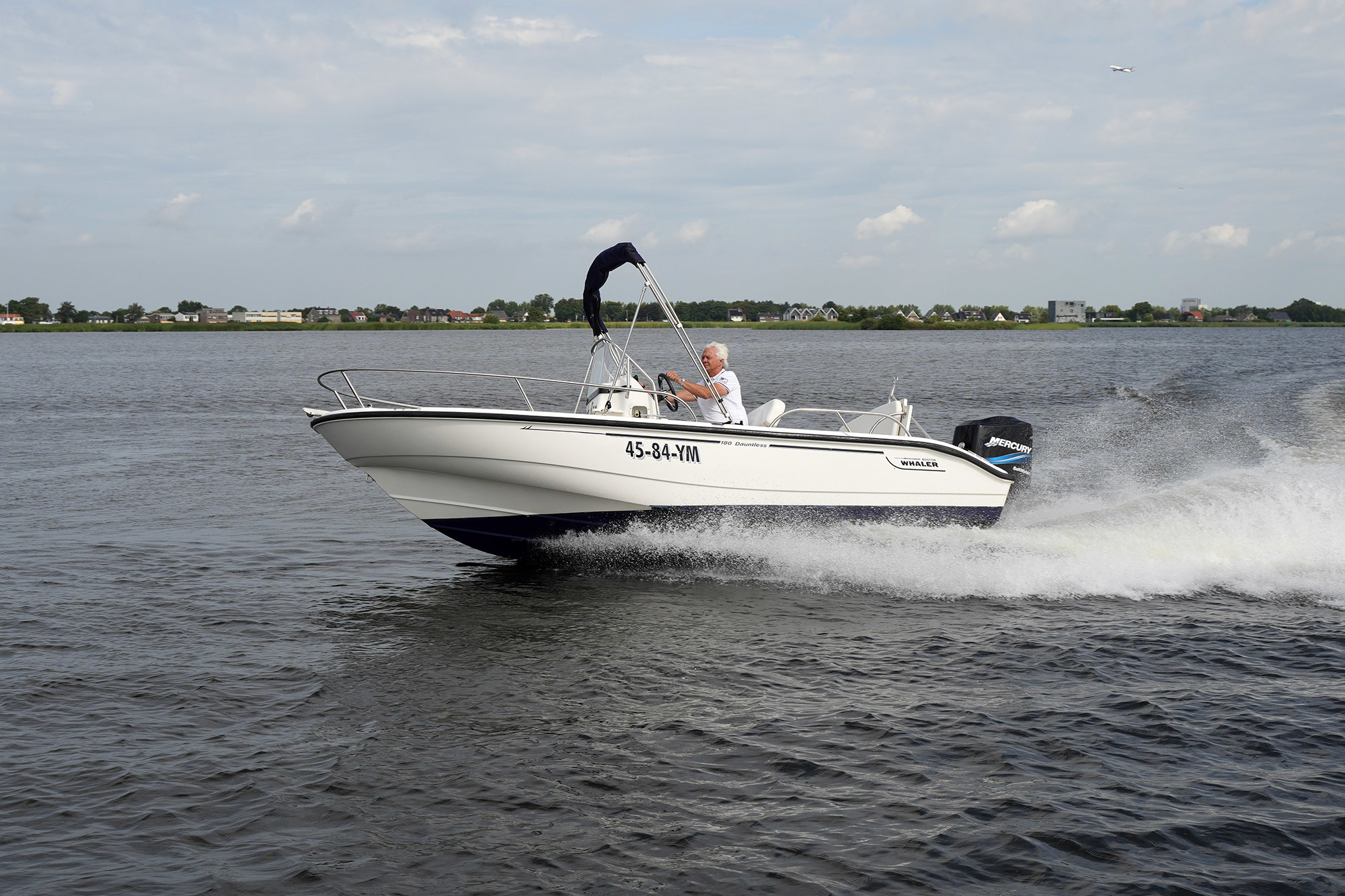 Boston Whaler 180 Dauntless