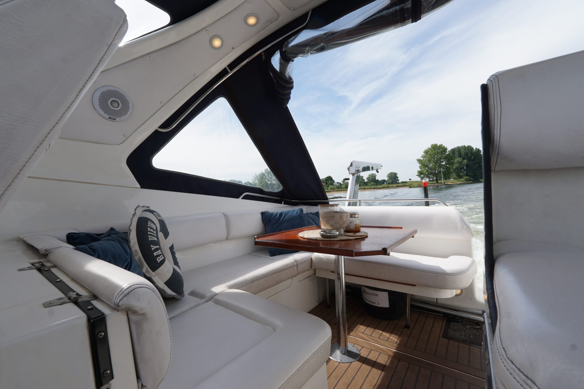 Sealine 328 Sport Bridge