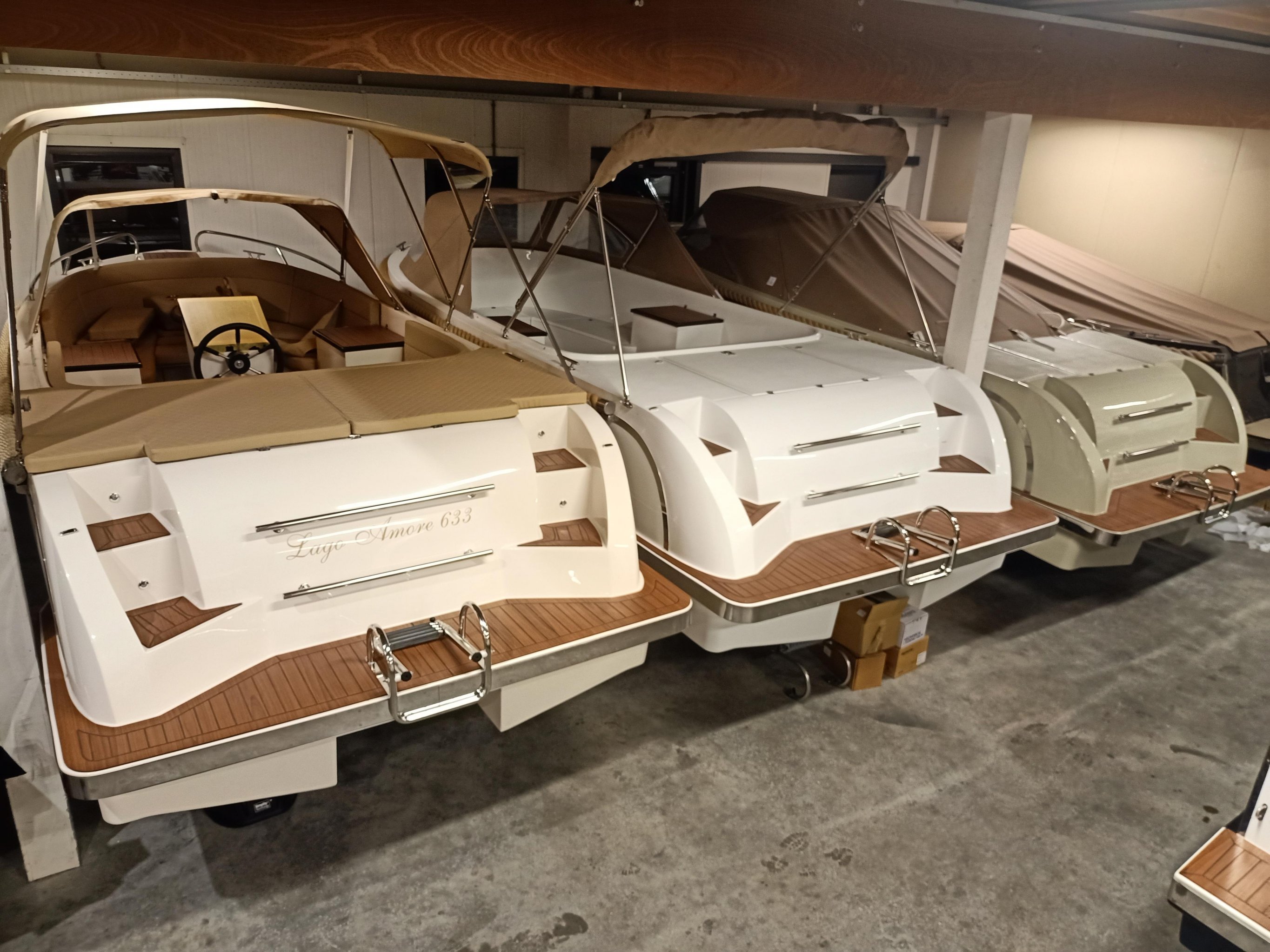 Lago Amore 633 en 606, 595