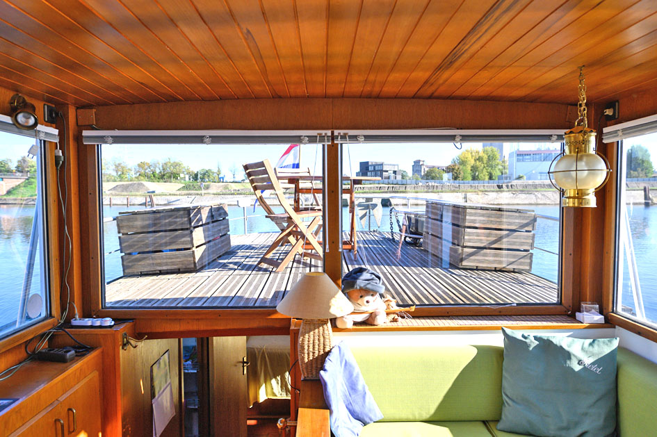 Luxe Motor 21.18 met UBC